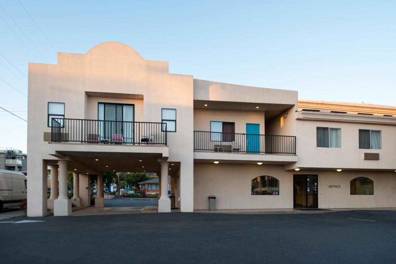 Edgewater Inn&Suites Pismo Beach Exterior foto